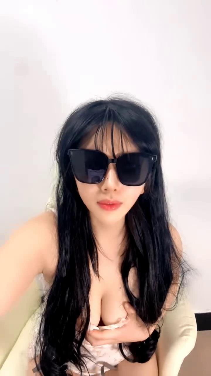 1 (1)