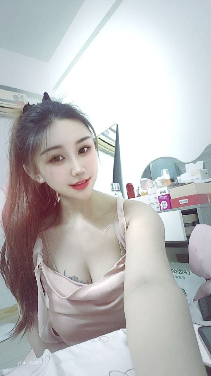 1 (19)