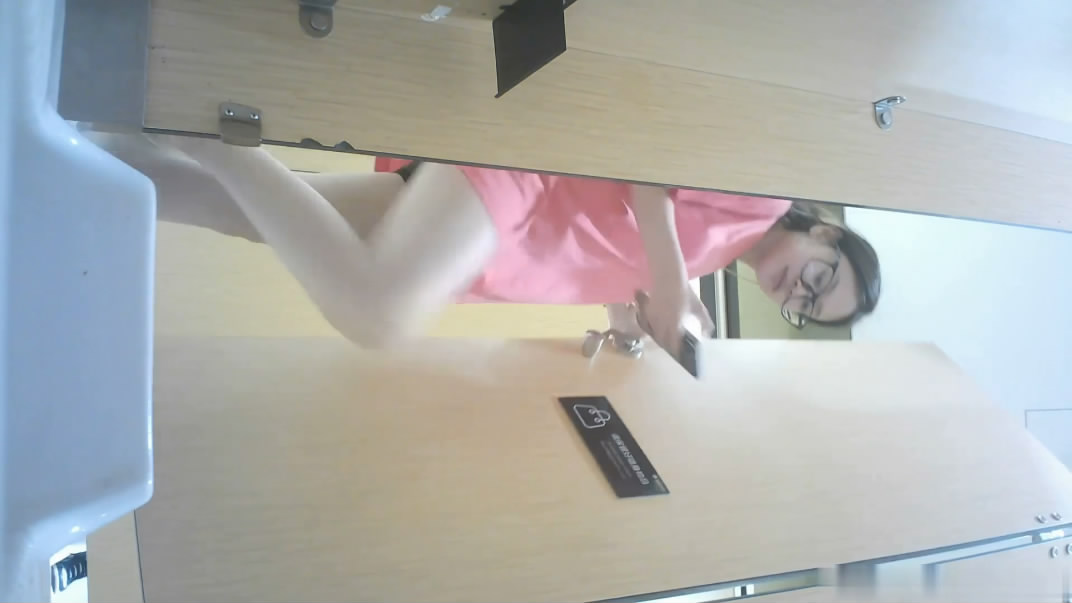 b4