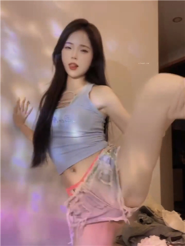 4 (4)